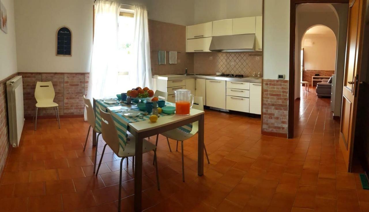 Villa Fioroni Лепорано Экстерьер фото